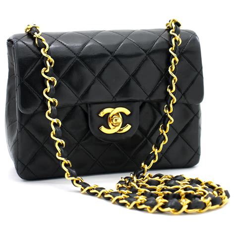 borsa nera chanel classica